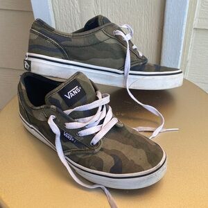 VansYouth 5 Green Camouflage Sneakers